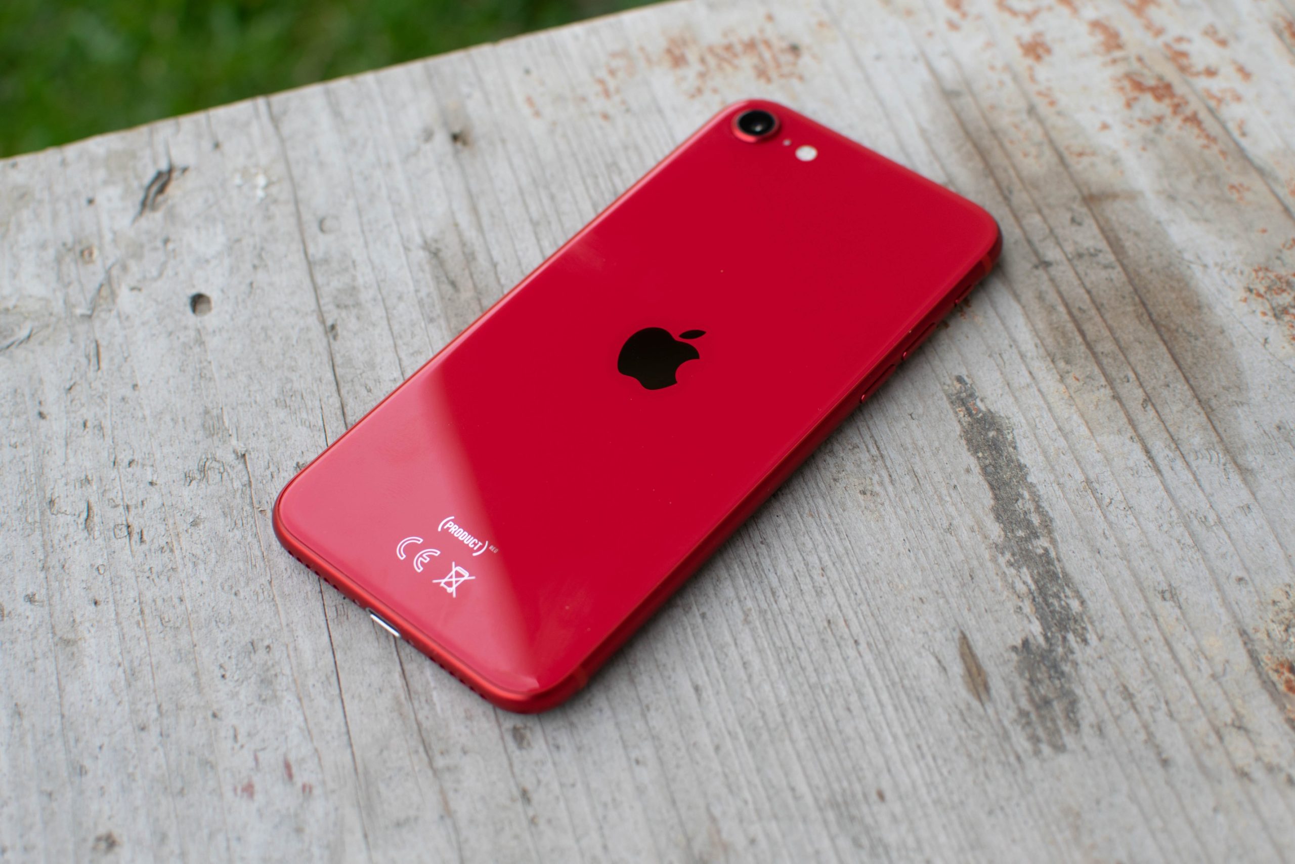 iphone se zada 2 scaled