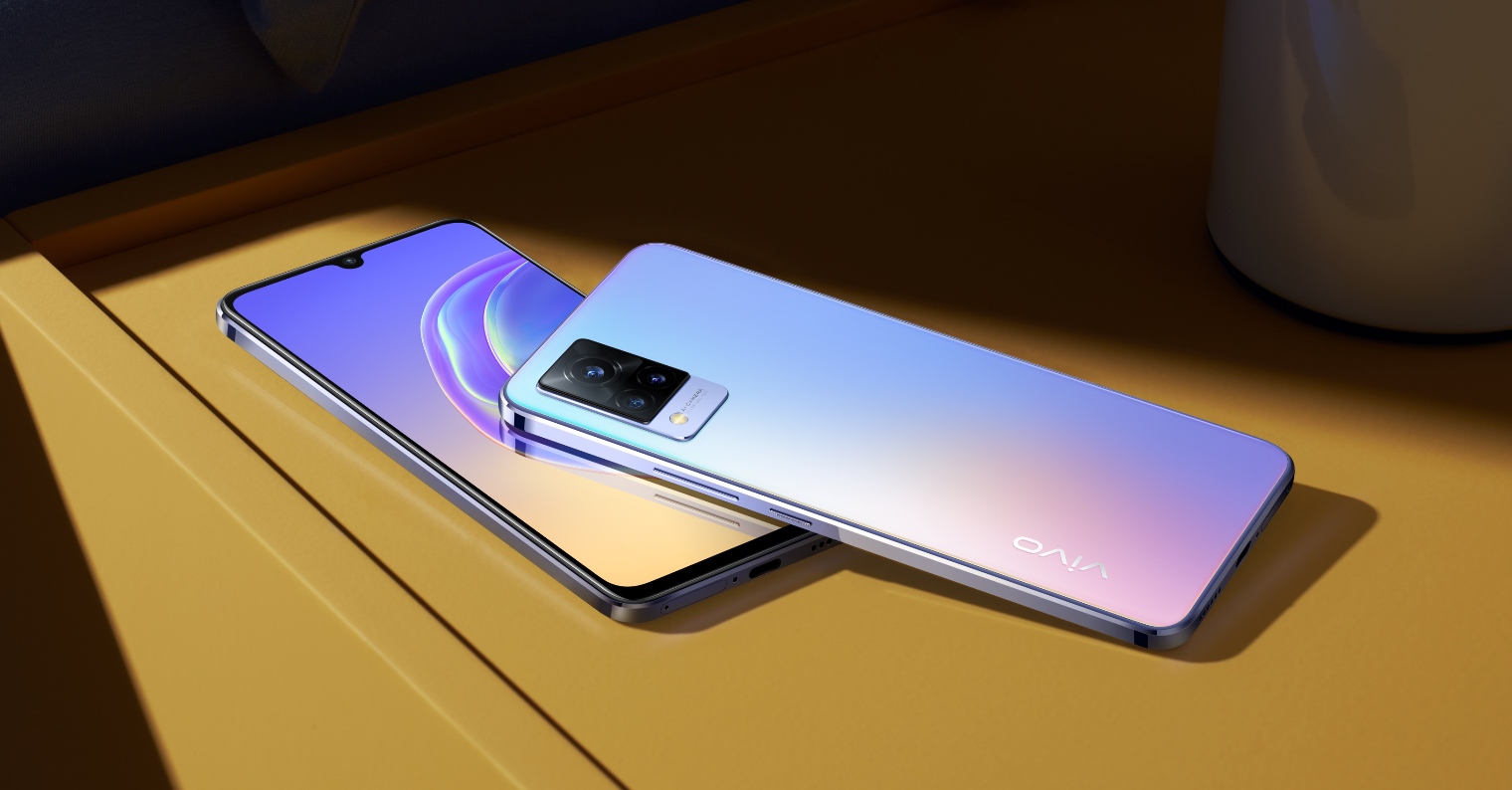 1520 675 Vivo V21 5G