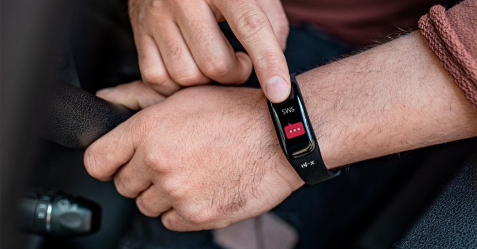 niceboy x fit plus naramek fb